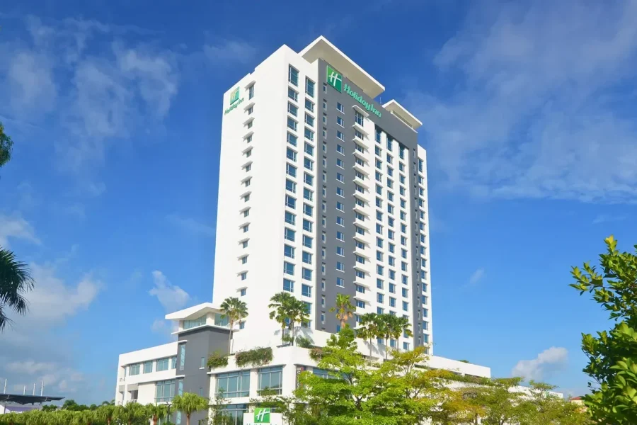 Holiday Inn Hotel New